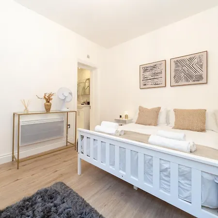 Kensington Luxury Flat With Patio Apartment London Exterior photo